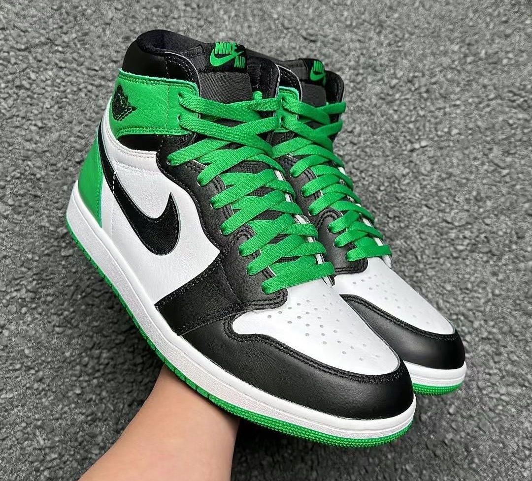 Nike Air Jordan 1  Black and Lucky Green