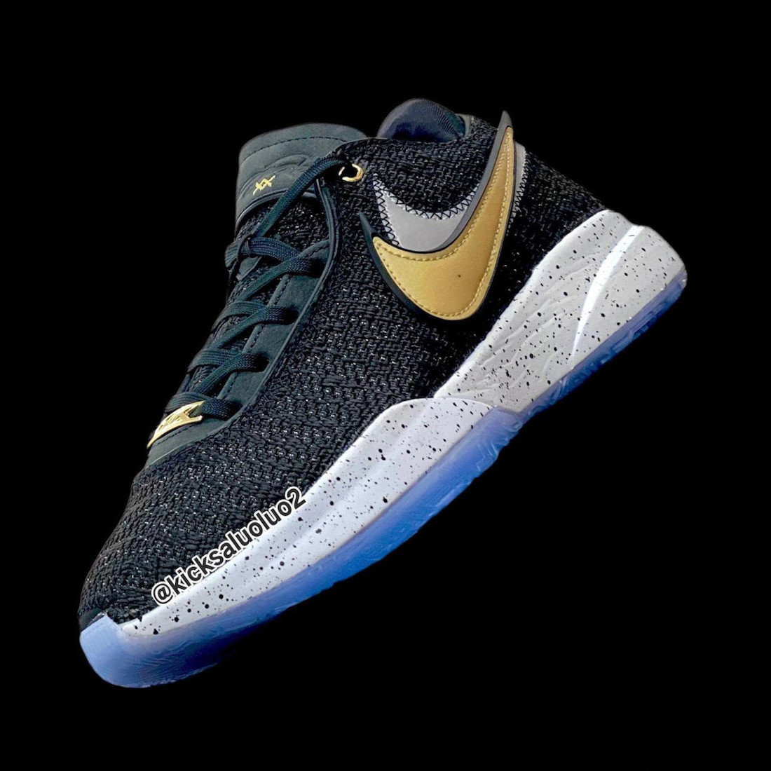 2023年4月6日発売Nike LeBron 20“Black/Gold” | Shot Clock