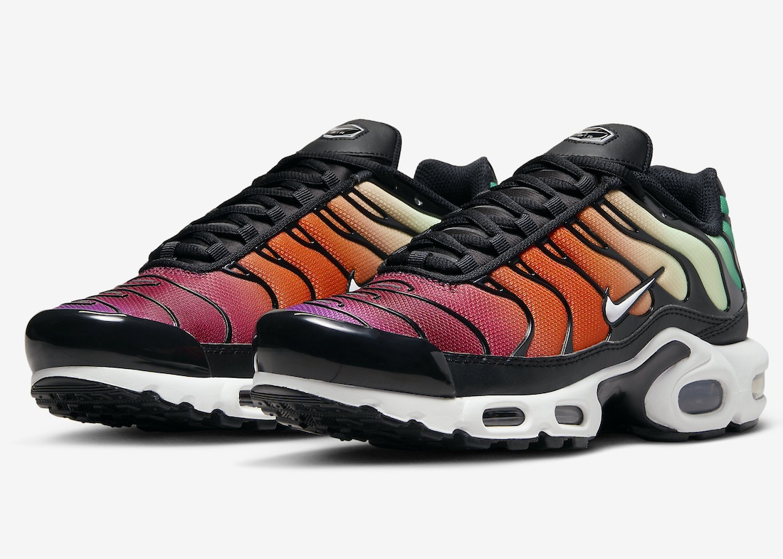 2023 Nike Air Max Plus Rainbow Shot Clock